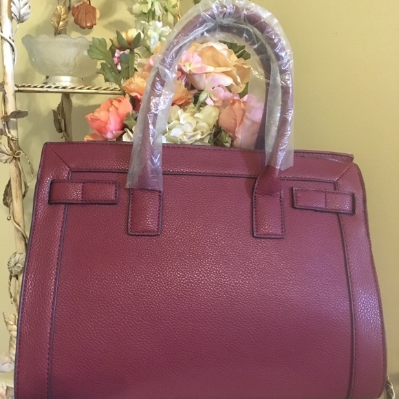 Handbag - Picture 2 of 4